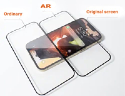 Here's the difference between the Privacy Screen Protector & the Clear